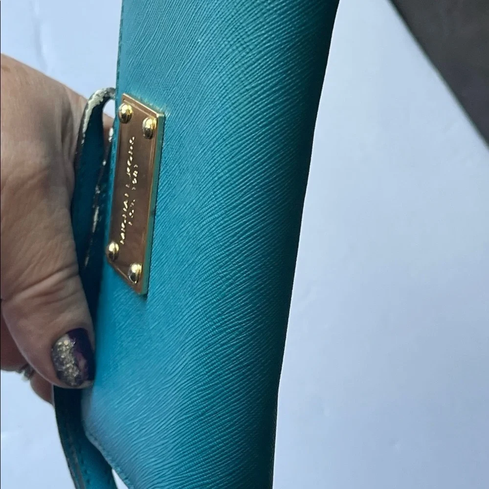 Michael Kors wristlet/wallet